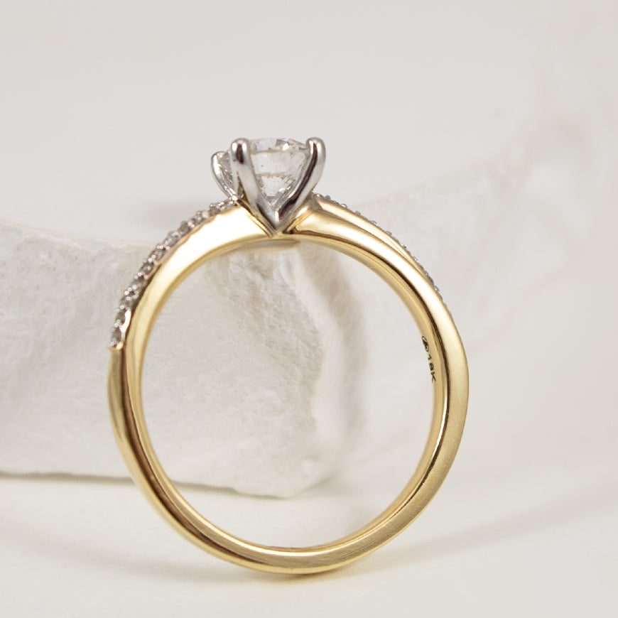 18KY/W Canadian Diamond 0.71CT Engagement Ring