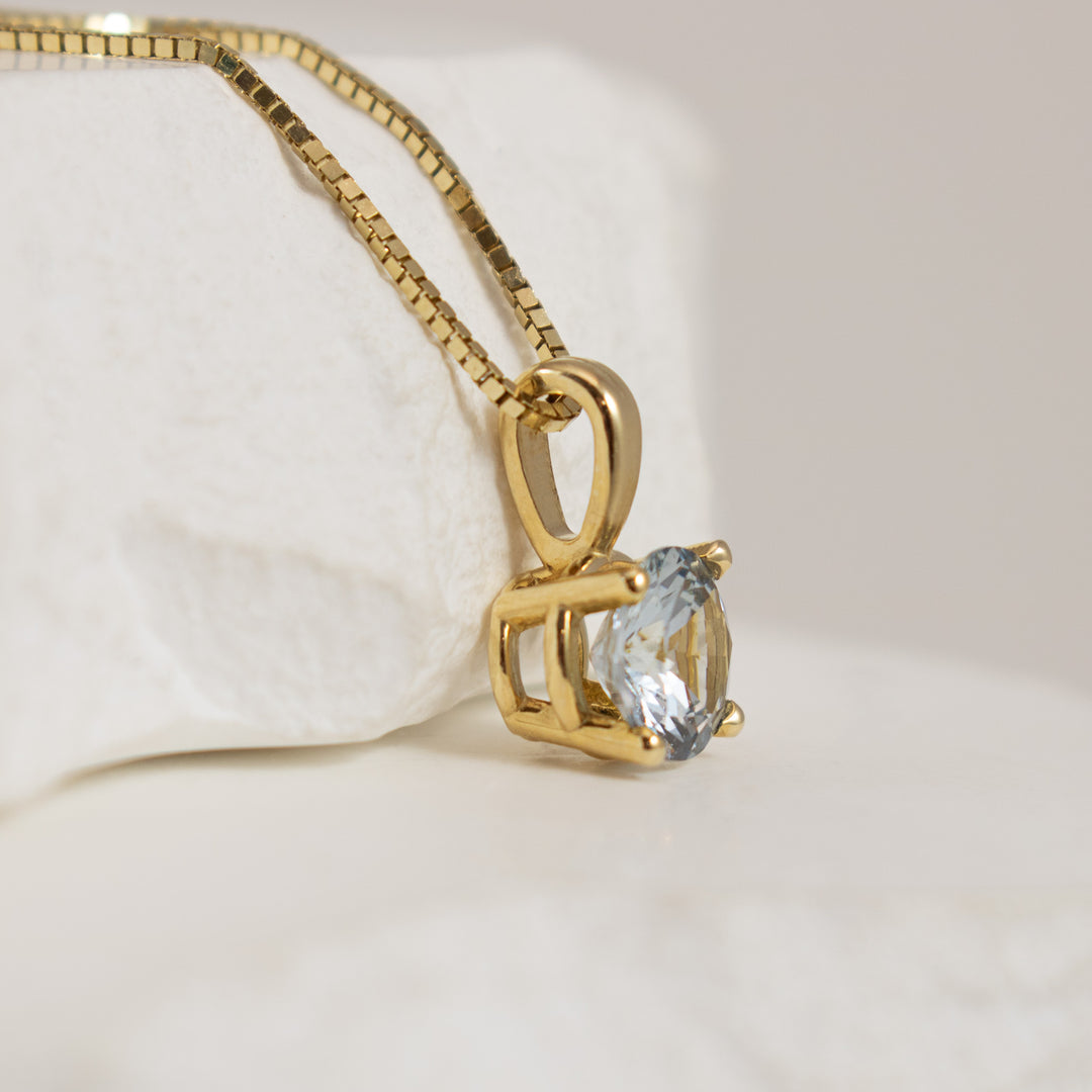 14KY Light Blue Sapphire Necklace